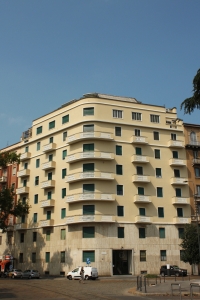 Condominio di Piazza Leonardo Da Vinci 12, Milano